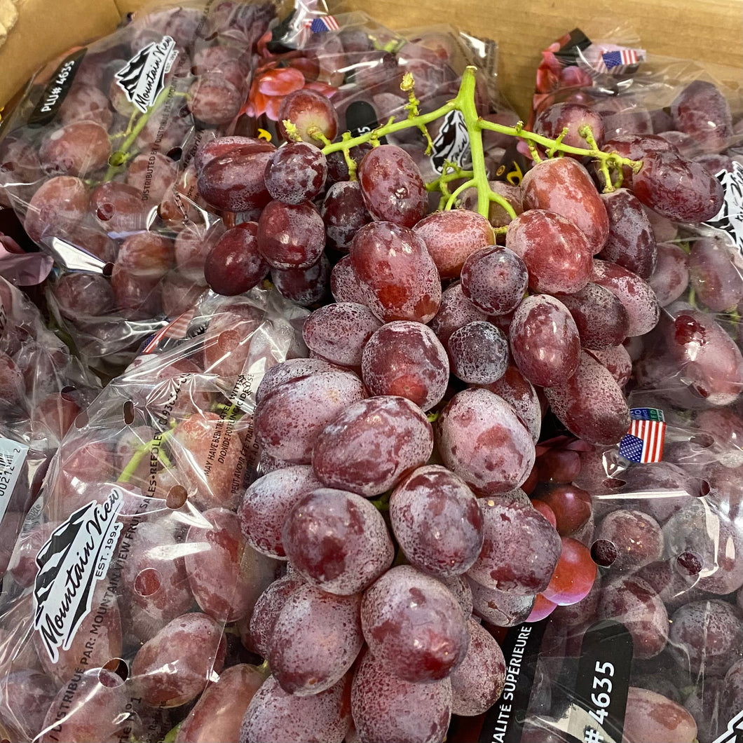 Grapes Red (Approx. 2 lb. bag)