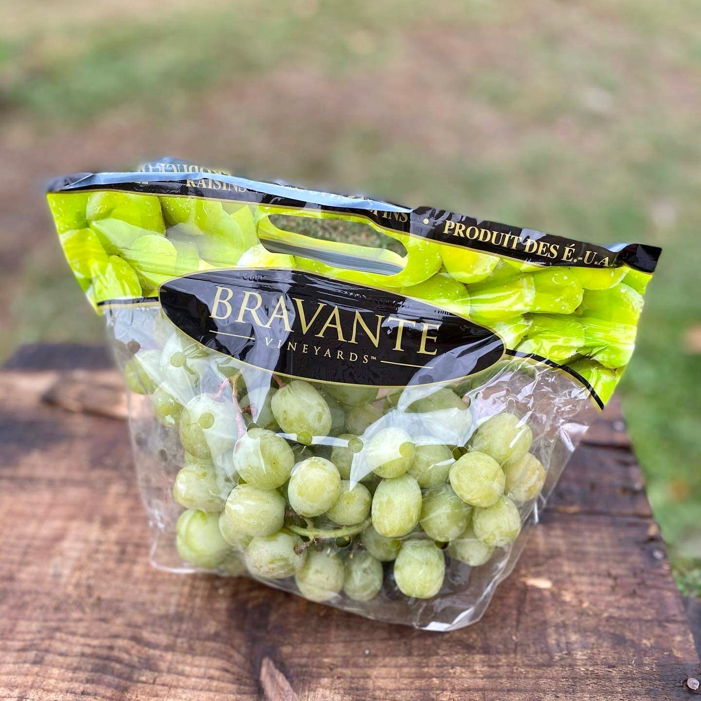 Grapes, Green Seedless, 1 Bag, 0.63 - 1.00 kg - Walmart.ca
